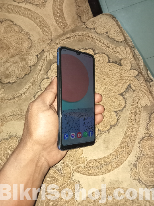 Samsung F22